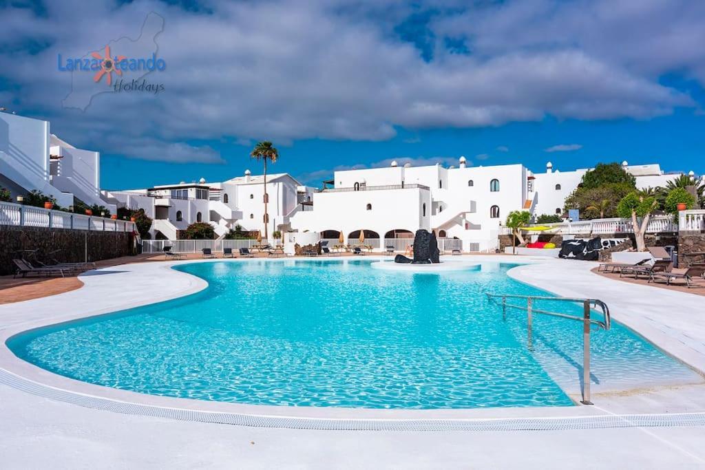 Vivienda Vacacional El Descanso Costa Teguise Exterior foto